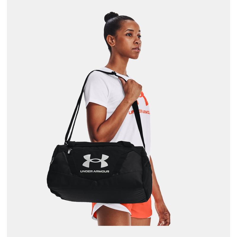 Under Armour  Undeniable 5.0 Duffel XS sporttáska, fekete